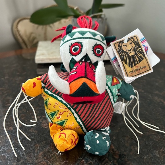 Lion King Plush Toy with Stripes - Picture 15 of 16